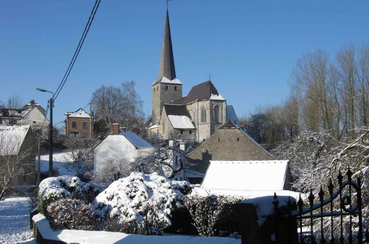 Bed and Breakfast Les Glaneuses Mettet Екстер'єр фото